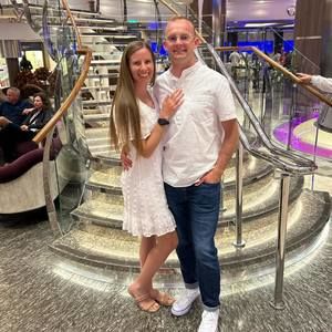 Meet your Posher, Marissa